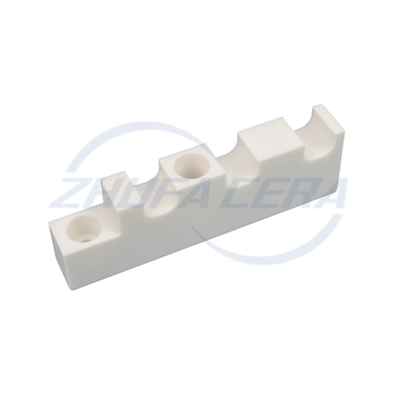 Egyedi alakú alumínium-oxid kerámia blokk